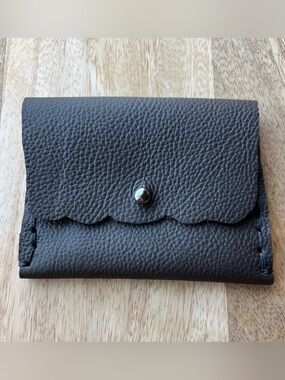 New Leather Wallet Handcrafted Hand Stitched Brown Women’s Simple Scalloped Edge